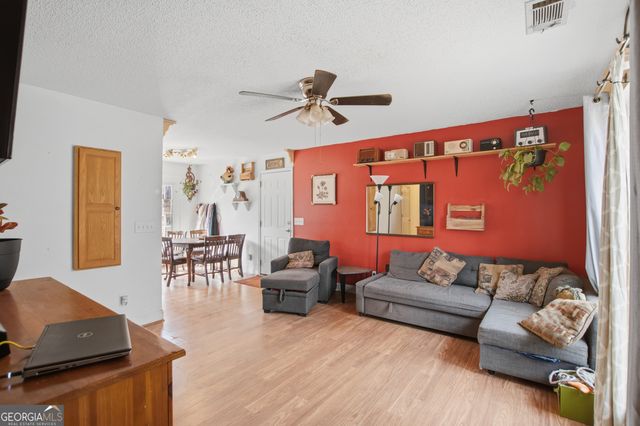 571 Suttles Road, Martin, GA 30557