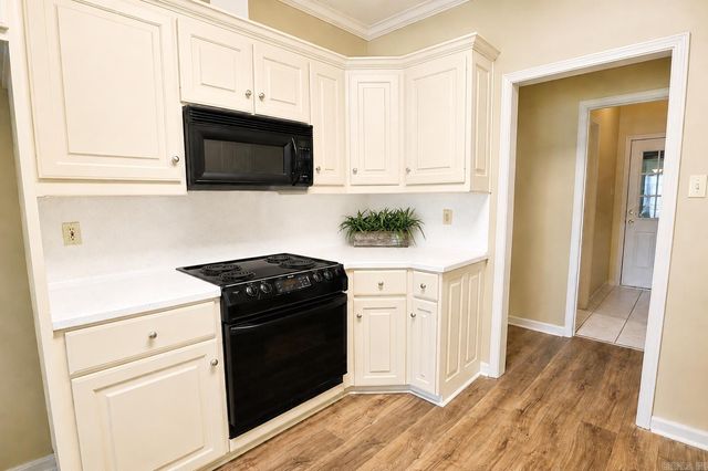 212 Carnelian, Sherwood, AR 72120