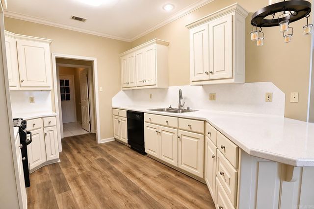 212 Carnelian, Sherwood, AR 72120