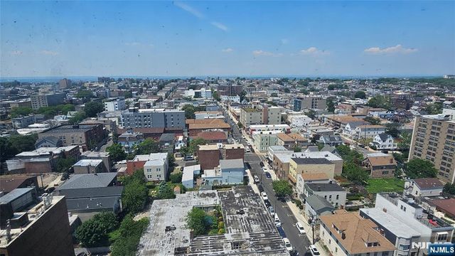 7000 Blvd 138G, West New York, NJ 07093