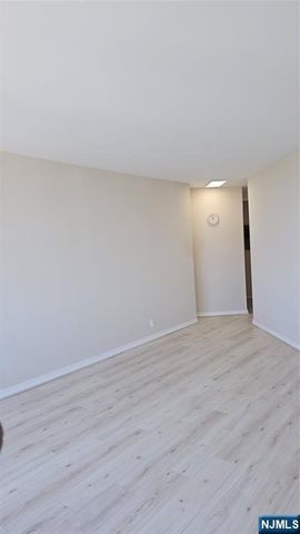 7000 Blvd 138G, West New York, NJ 07093