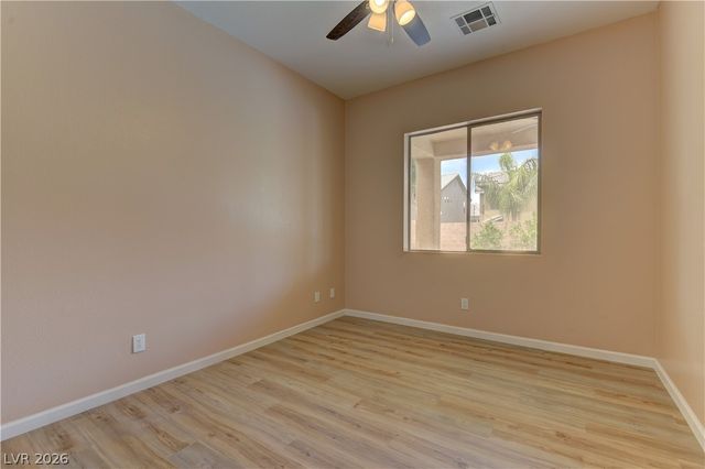 5862 Bluthe Bridge Avenue, Las Vegas, NV 89141