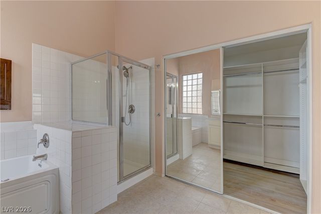 5862 Bluthe Bridge Avenue, Las Vegas, NV 89141