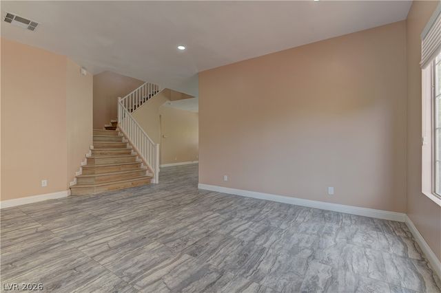 5862 Bluthe Bridge Avenue, Las Vegas, NV 89141