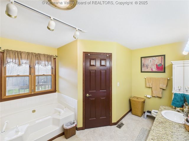 889 Fairview Lane, Given, WV 25245