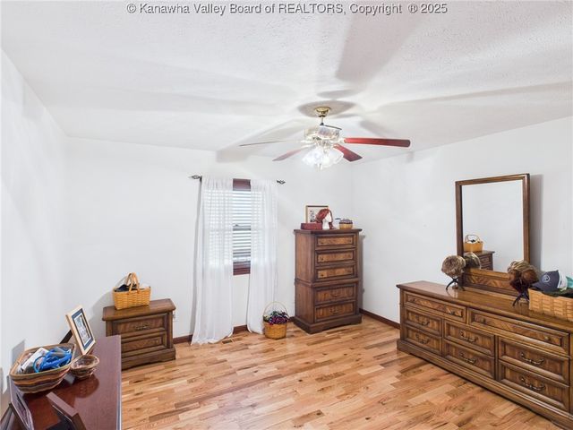 889 Fairview Lane, Given, WV 25245