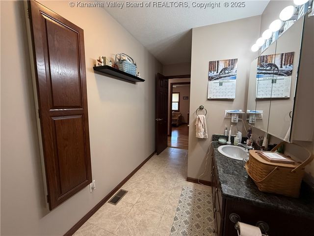 889 Fairview Lane, Given, WV 25245