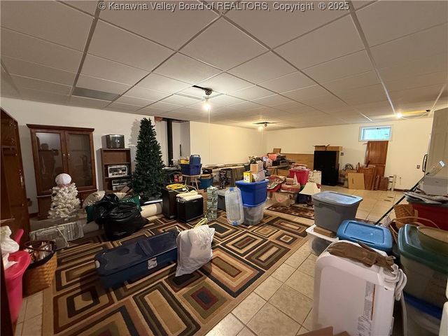 889 Fairview Lane, Given, WV 25245