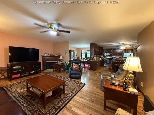 889 Fairview Lane, Given, WV 25245