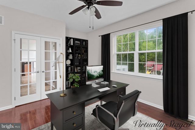 316 CRESCENT DR, Bordentown, NJ 08505