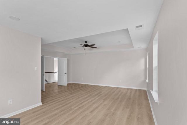 316 CRESCENT DR, Bordentown, NJ 08505