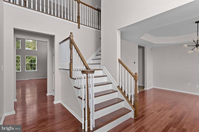 316 CRESCENT DR, Bordentown, NJ 08505