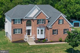 316 CRESCENT DR, Bordentown, NJ 08505