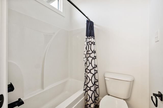 4904 Lake Vista Drive, Benton, AR 72019