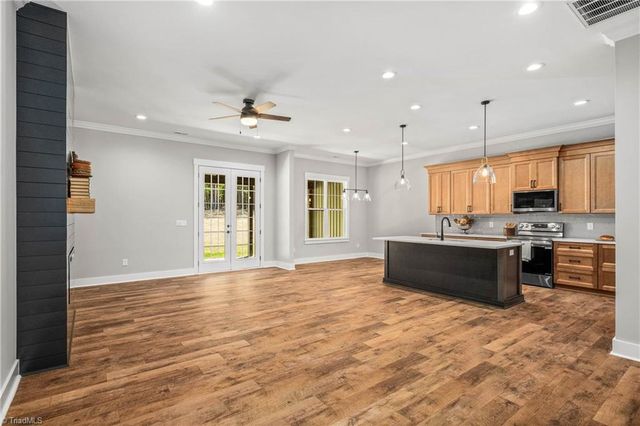 1695 NC Highway 801 S, Advance, NC 27006