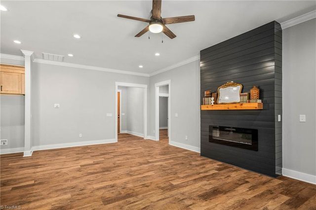 1695 NC Highway 801 S, Advance, NC 27006