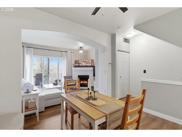 16010 Sw AUDUBON St 103, Beaverton, OR 97003