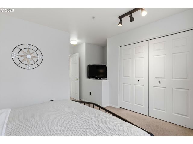 16010 Sw AUDUBON St 103, Beaverton, OR 97003