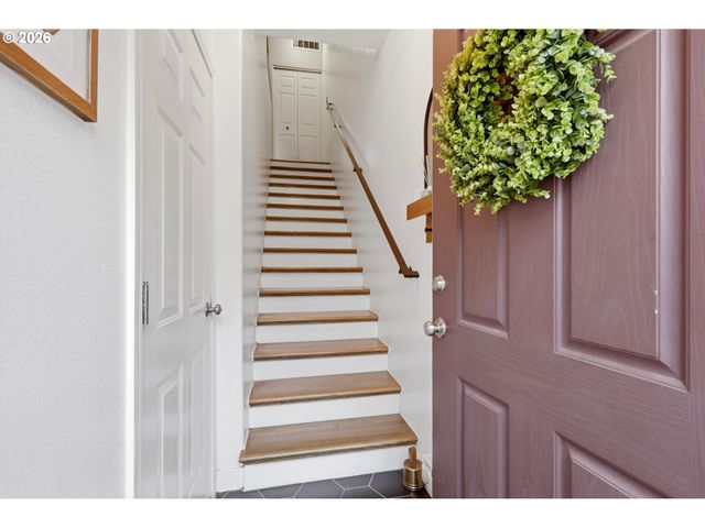 16010 Sw AUDUBON St 103, Beaverton, OR 97003