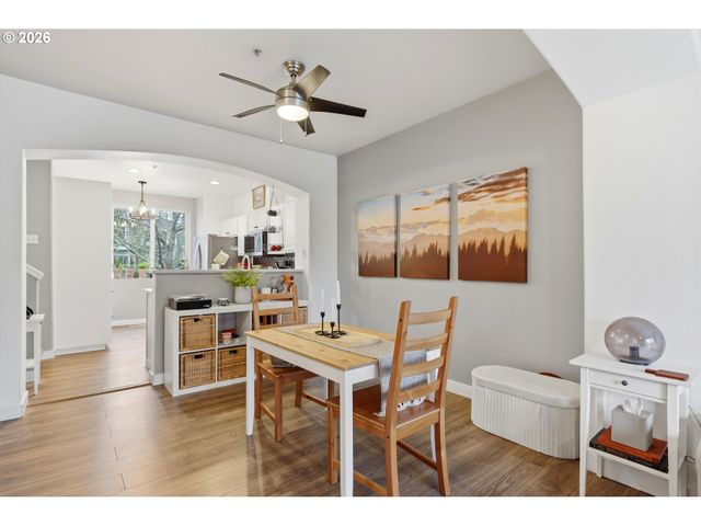 16010 Sw AUDUBON St 103, Beaverton, OR 97003