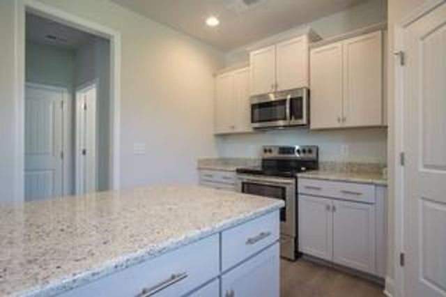 629 Bald Ridge Circle, Demorest, GA 30535
