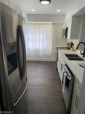 4471 Bay Beach LN 351, Fort Myers Beach, FL 33931