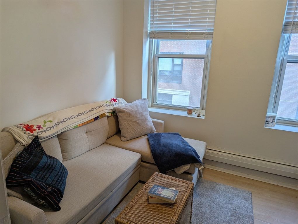 274 Cambridge St 6, Boston, MA 02114