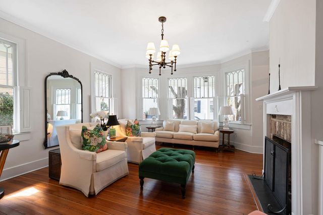 18 Logan Street, Charleston, SC 29401