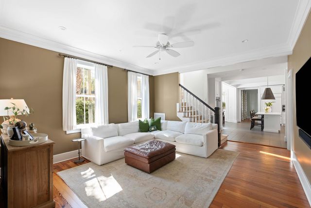 18 Logan Street, Charleston, SC 29401