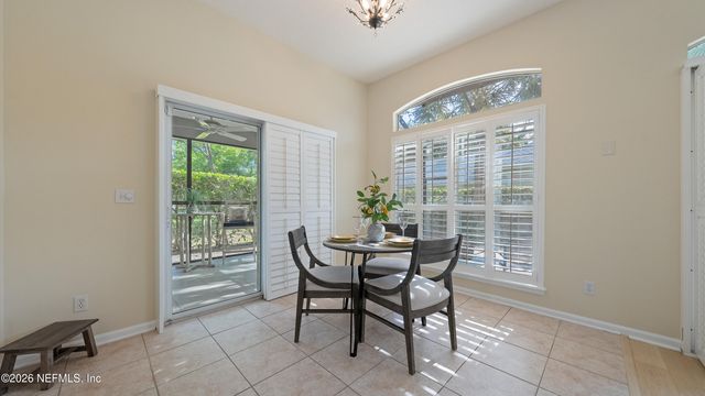 1265 QUEENS ISLAND Court, Jacksonville, FL 32225