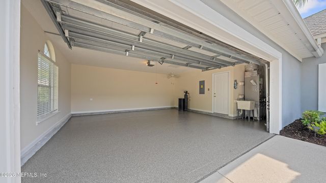 1265 QUEENS ISLAND Court, Jacksonville, FL 32225