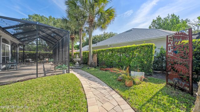 1265 QUEENS ISLAND Court, Jacksonville, FL 32225