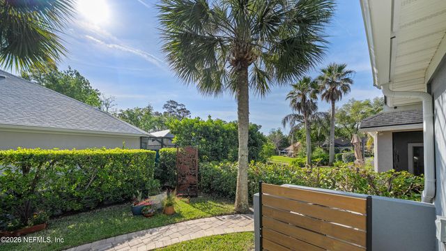 1265 QUEENS ISLAND Court, Jacksonville, FL 32225