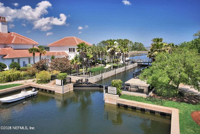 1265 QUEENS ISLAND Court, Jacksonville, FL 32225