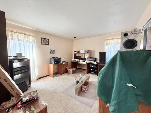 1 Oakridge Drive, Shawnee, OK 74804