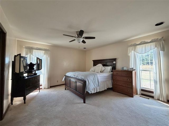 1 Oakridge Drive, Shawnee, OK 74804