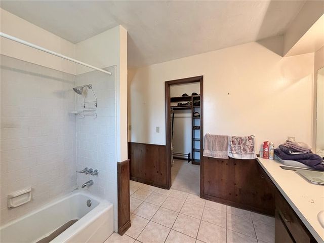 1 Oakridge Drive, Shawnee, OK 74804