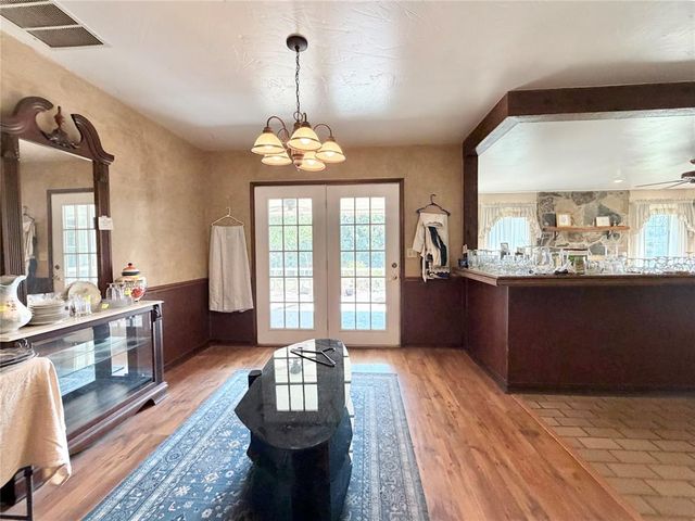 1 Oakridge Drive, Shawnee, OK 74804