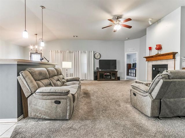 2809 Wheatland Drive, Norman, OK 73071