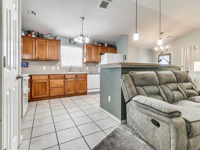 2809 Wheatland Drive, Norman, OK 73071