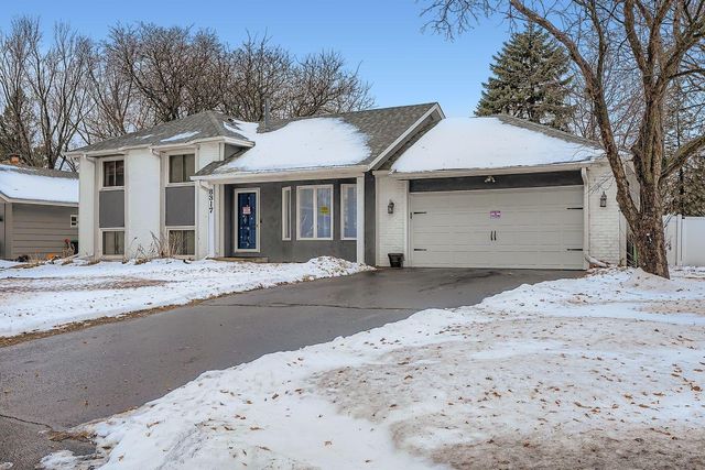 8317 Rhode Island Drive N, Brooklyn Park, MN 55445