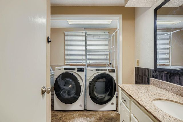 8317 Rhode Island Drive N, Brooklyn Park, MN 55445