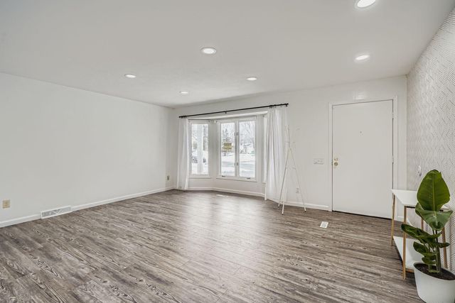 8317 Rhode Island Drive N, Brooklyn Park, MN 55445