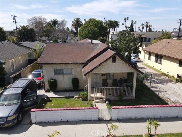 1965 Myrtle, Long Beach, CA 90806
