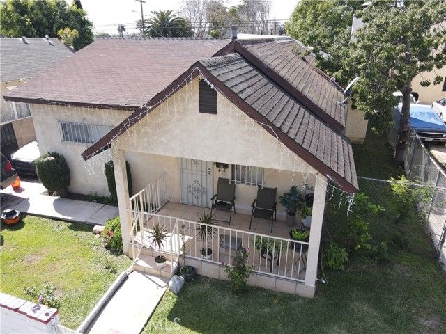 1965 Myrtle, Long Beach, CA 90806