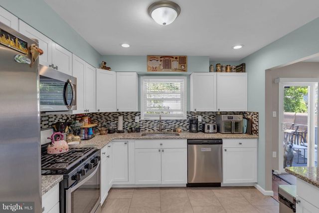 226 JUNIPER AVE, Browns Mills, NJ 08015