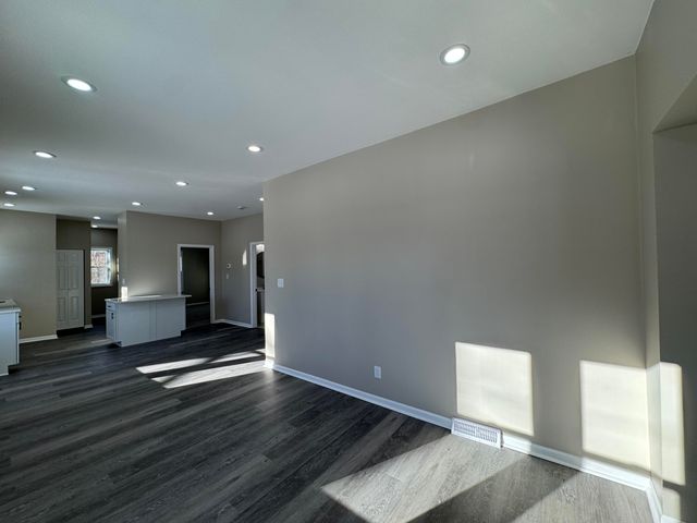 4688 Delaware Street, Gary, IN 46409