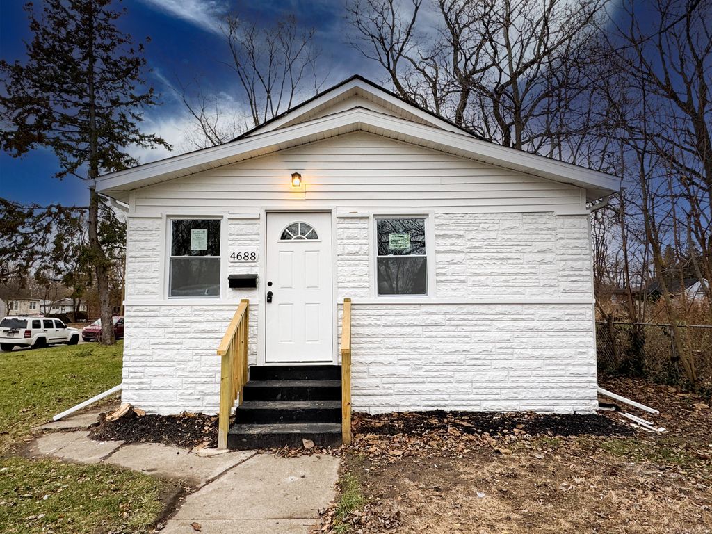 4688 Delaware Street, Gary, IN 46409