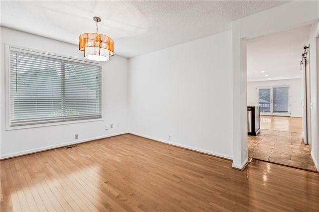 1016 Muirfield Drive, Marietta, GA 30068