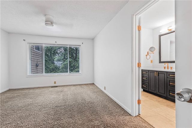 1016 Muirfield Drive, Marietta, GA 30068